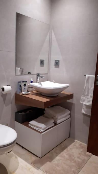 Chez Miguel Appartement Casablanca Avec Piscine Zewnętrze zdjęcie