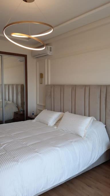 Chez Miguel Appartement Casablanca Avec Piscine Zewnętrze zdjęcie